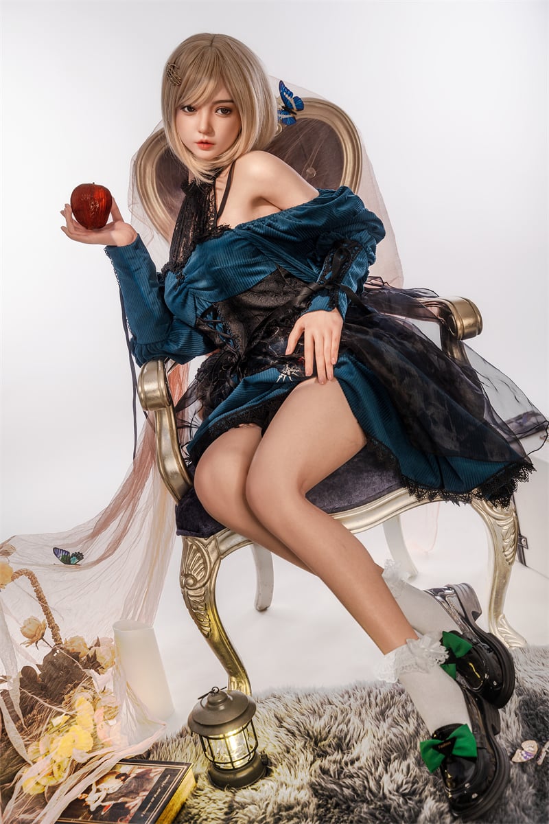 Zoey Robot sex doll 165cm/5ft4 G Cup Silicone Head