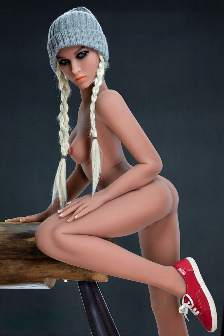 Rosalie sex doll A cup 158cm/5ft2 small breast